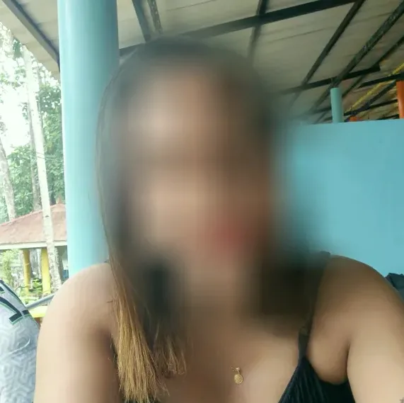 Hanna, 34