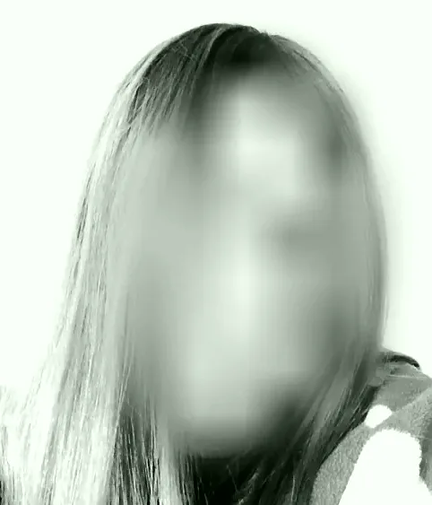 Maud, 34
