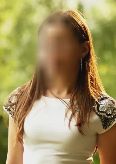 Naima, 35