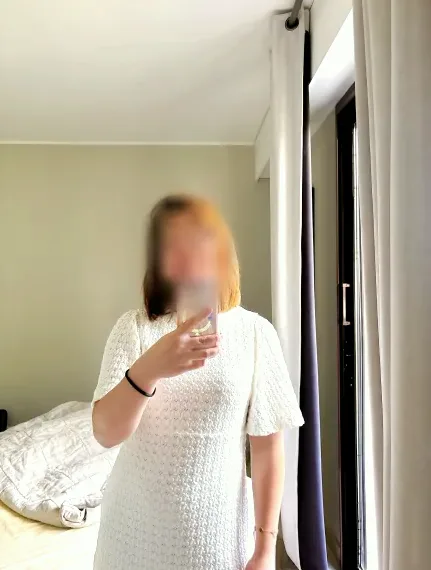 Sabine, 30